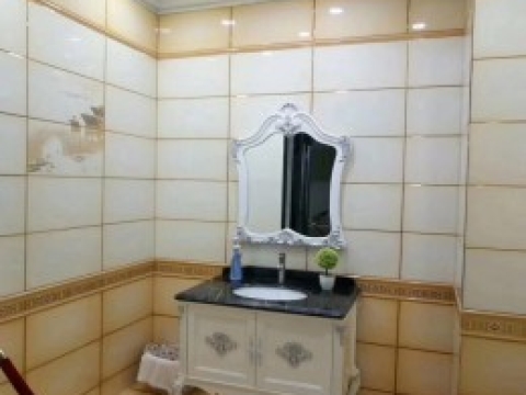 GẠCH ỐP TƯỜNG